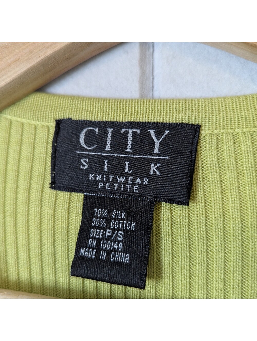 Vintage 00s lime green silk cotton baby fit cardigan - Picture 5 of 5
